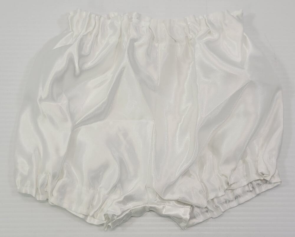 M9) American Princess Girl White Sateen Gloss Shorts Baby Bloomers 24 Months